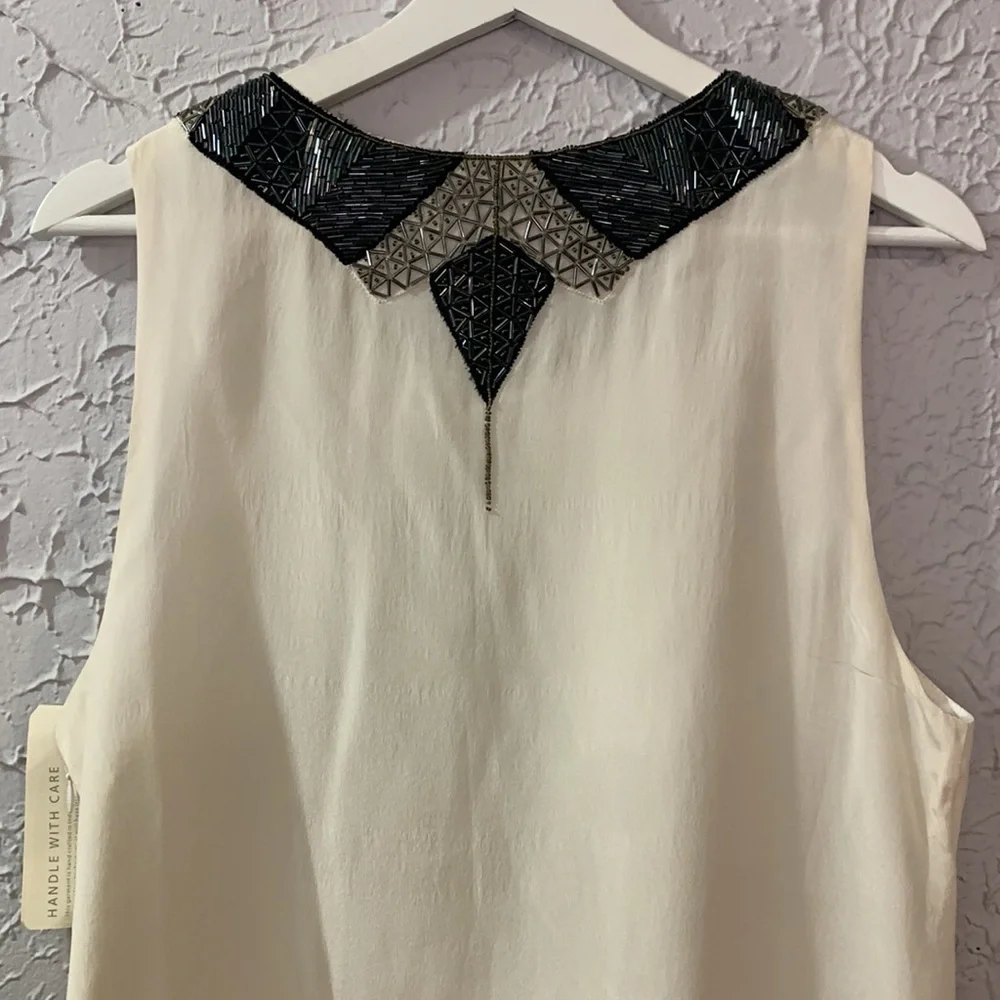 Gryphon NEW 100% Silk Cocktail Dress White Medium Beaded Neckline Flirty Party - Picture 8 of 12